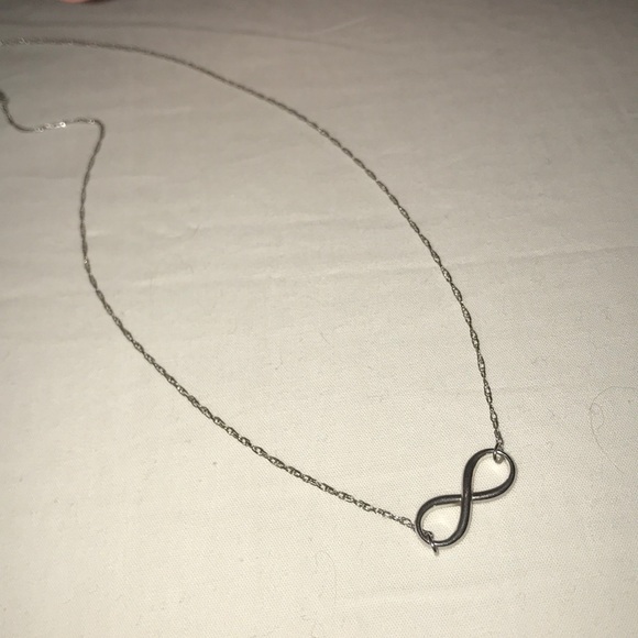 Jewelry - Infinity necklace